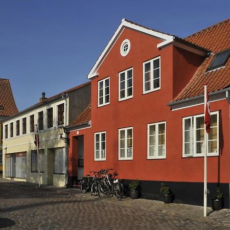 Bed & Coffee Ærøskøbing Exteriör bild